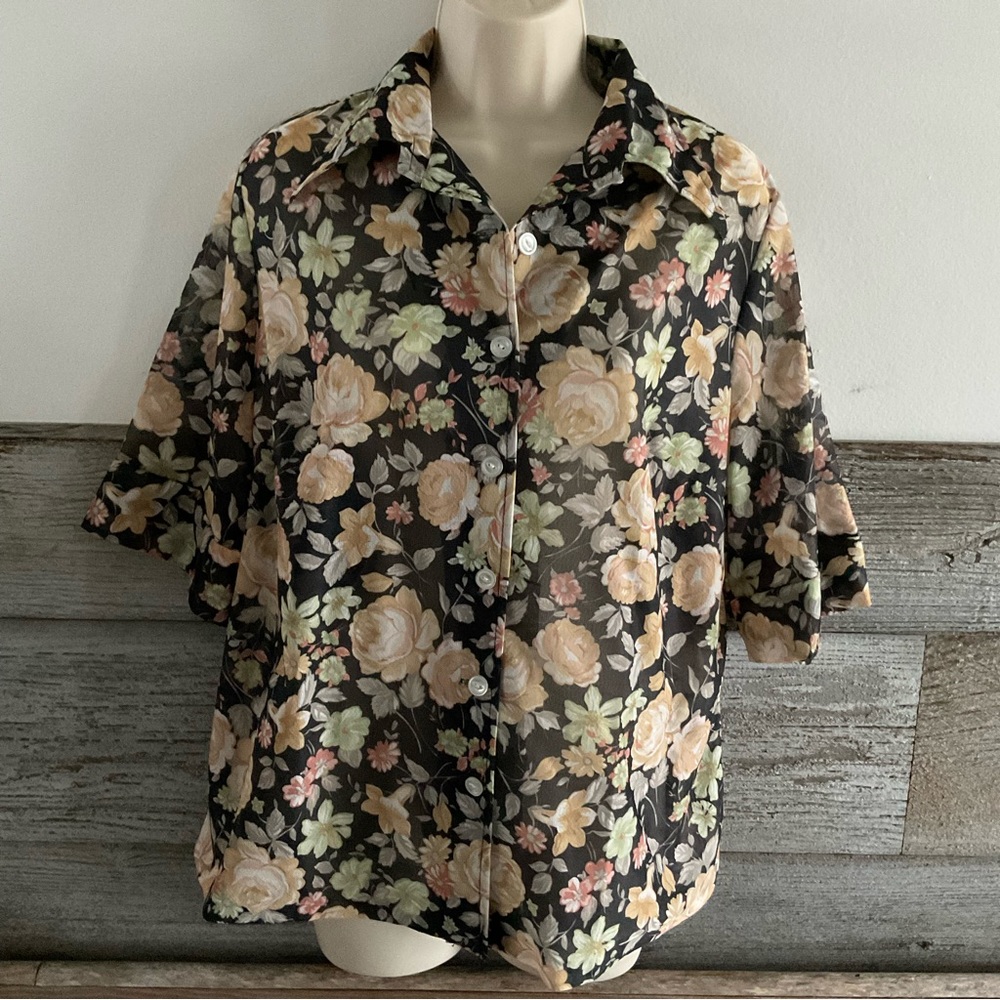 Vintage Mynette floral print sheer top with pointed collar size 18 1/2